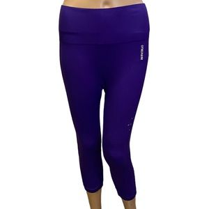 Gymshark Energy Seamless High Waist Purple Capri Leggings Tights Size Large? EUC
